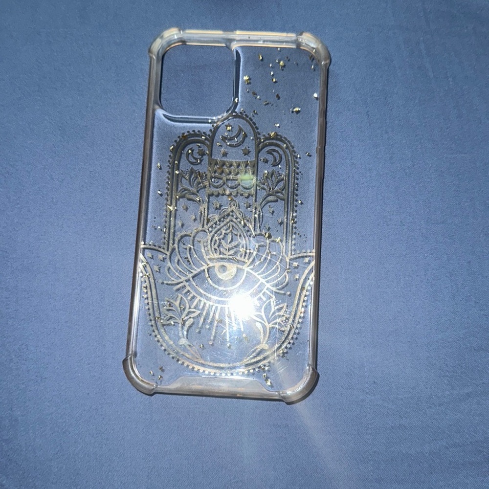 iPhone 12/12 Pro clear phone case with Hamsa hand design